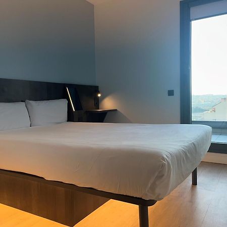 Hs Madrid Centro Atocha Hotel Екстериор снимка