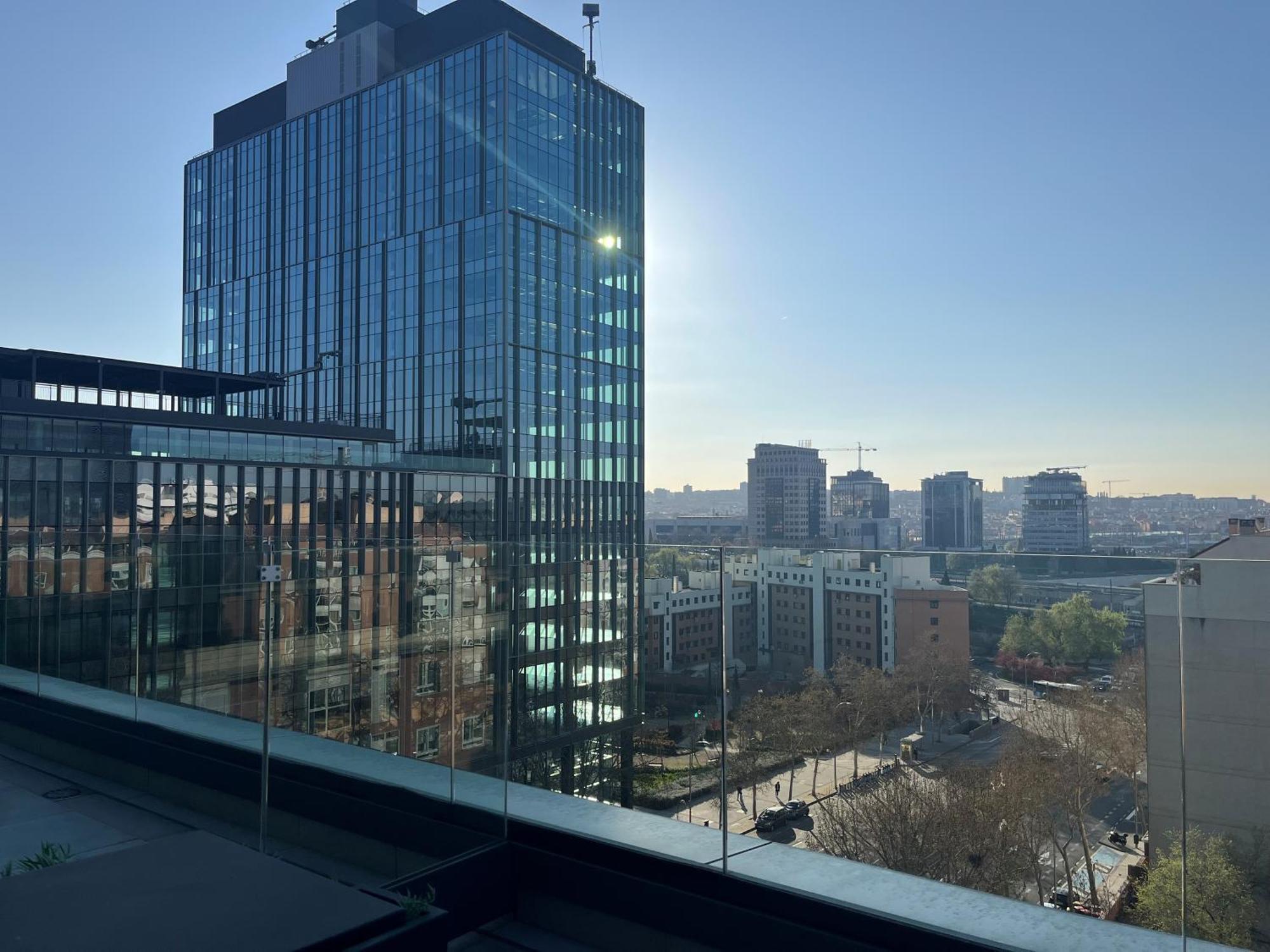 Hs Madrid Centro Atocha Hotel Екстериор снимка