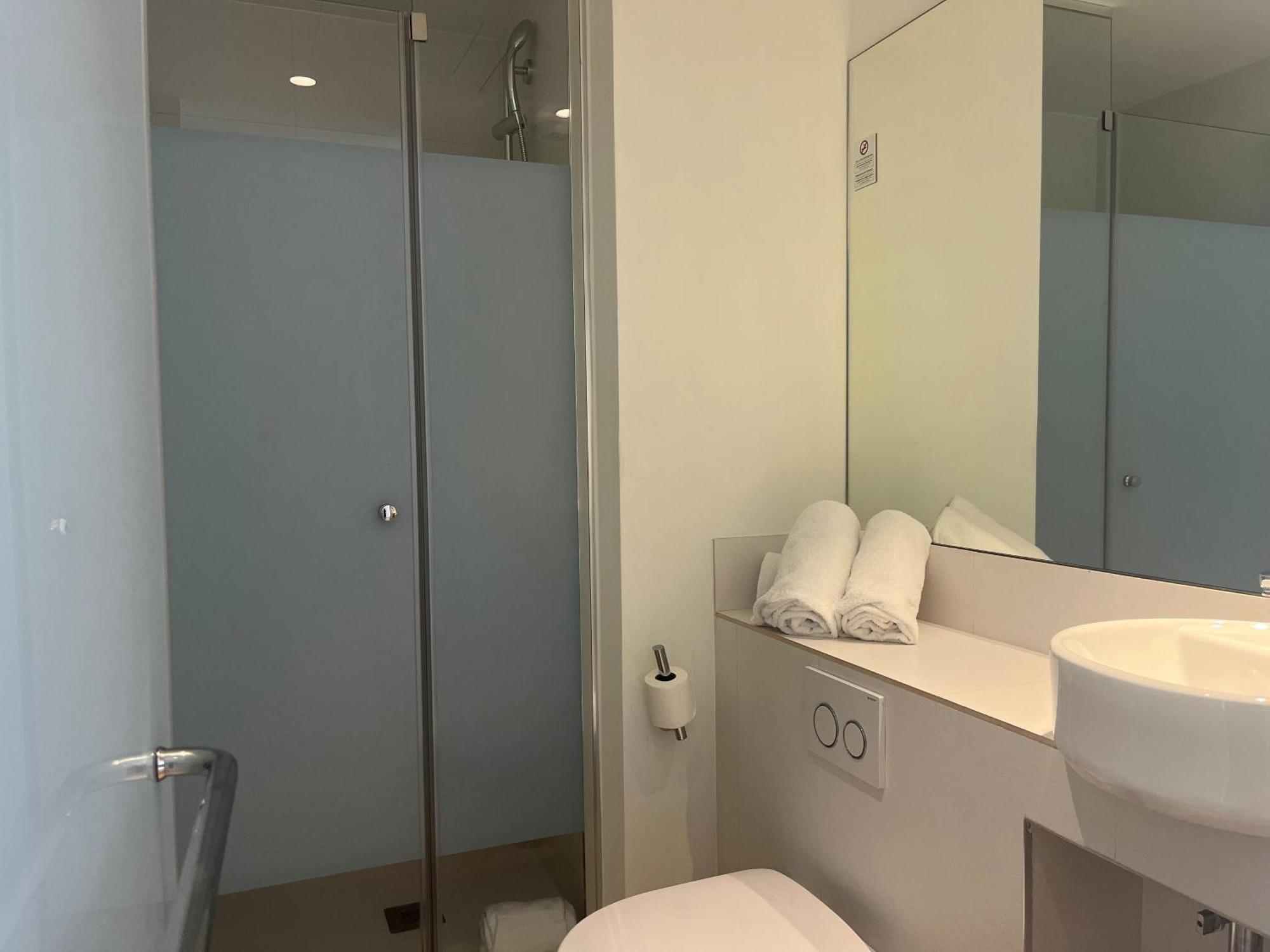Hs Madrid Centro Atocha Hotel Екстериор снимка